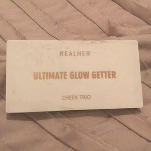 Ultimate glow getter